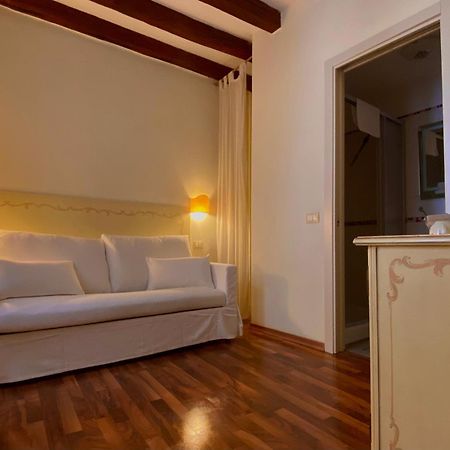 Casa Vacanze Angolo 'Sconto Венеция Экстерьер фото