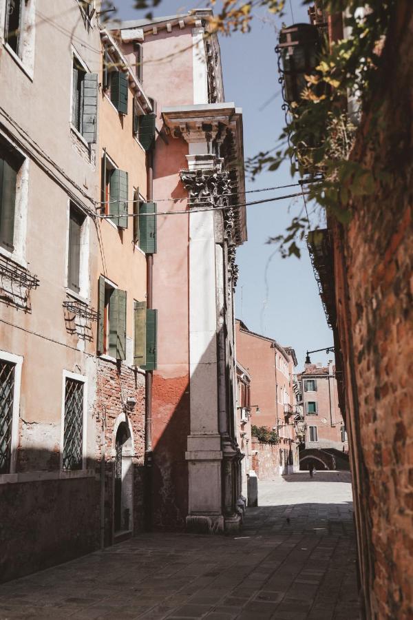 Casa Vacanze Angolo 'Sconto Венеция Экстерьер фото