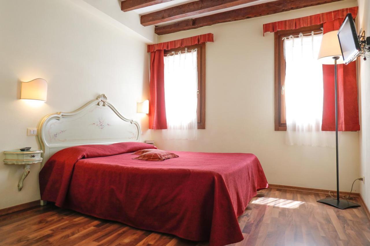 Casa Vacanze Angolo 'Sconto Венеция Экстерьер фото