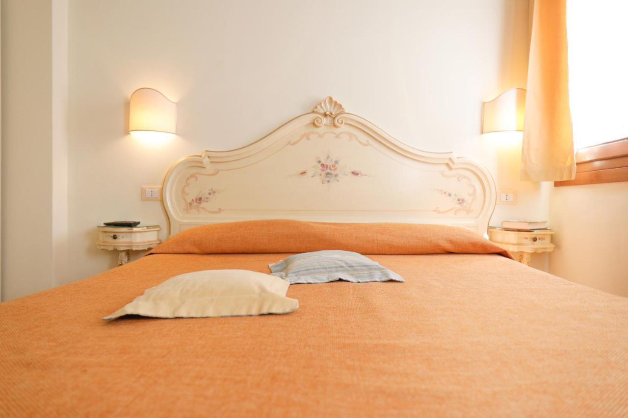 Casa Vacanze Angolo 'Sconto Венеция Экстерьер фото