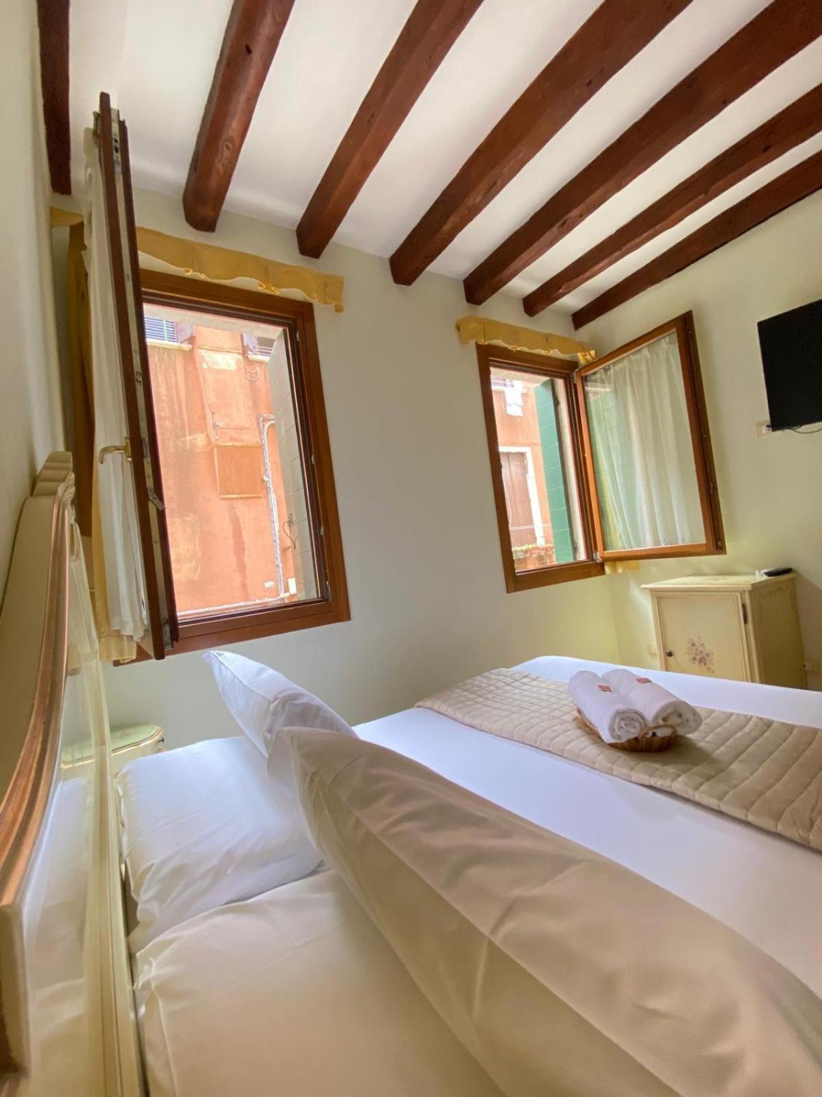Casa Vacanze Angolo 'Sconto Венеция Экстерьер фото